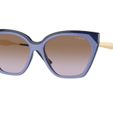 Vogue 135,00 € -40%= 81,00 €